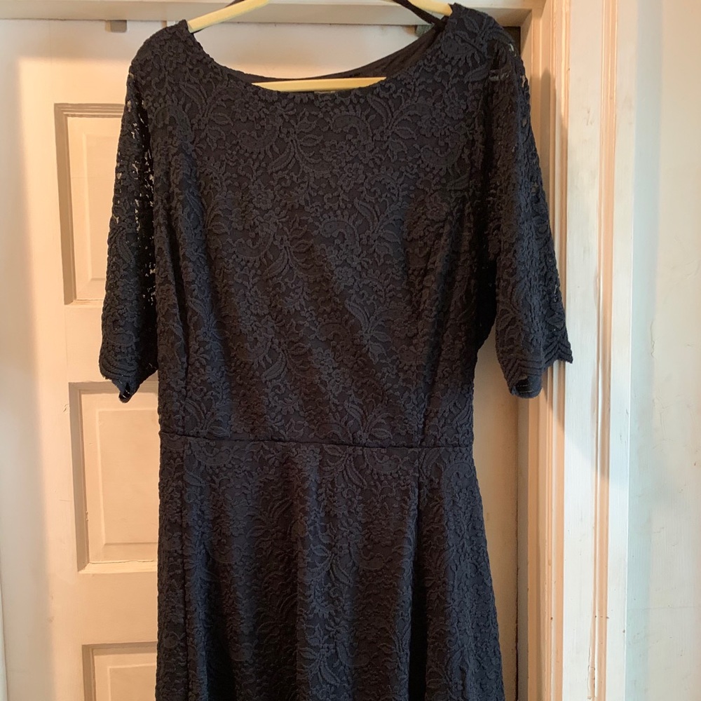 Black lace dress